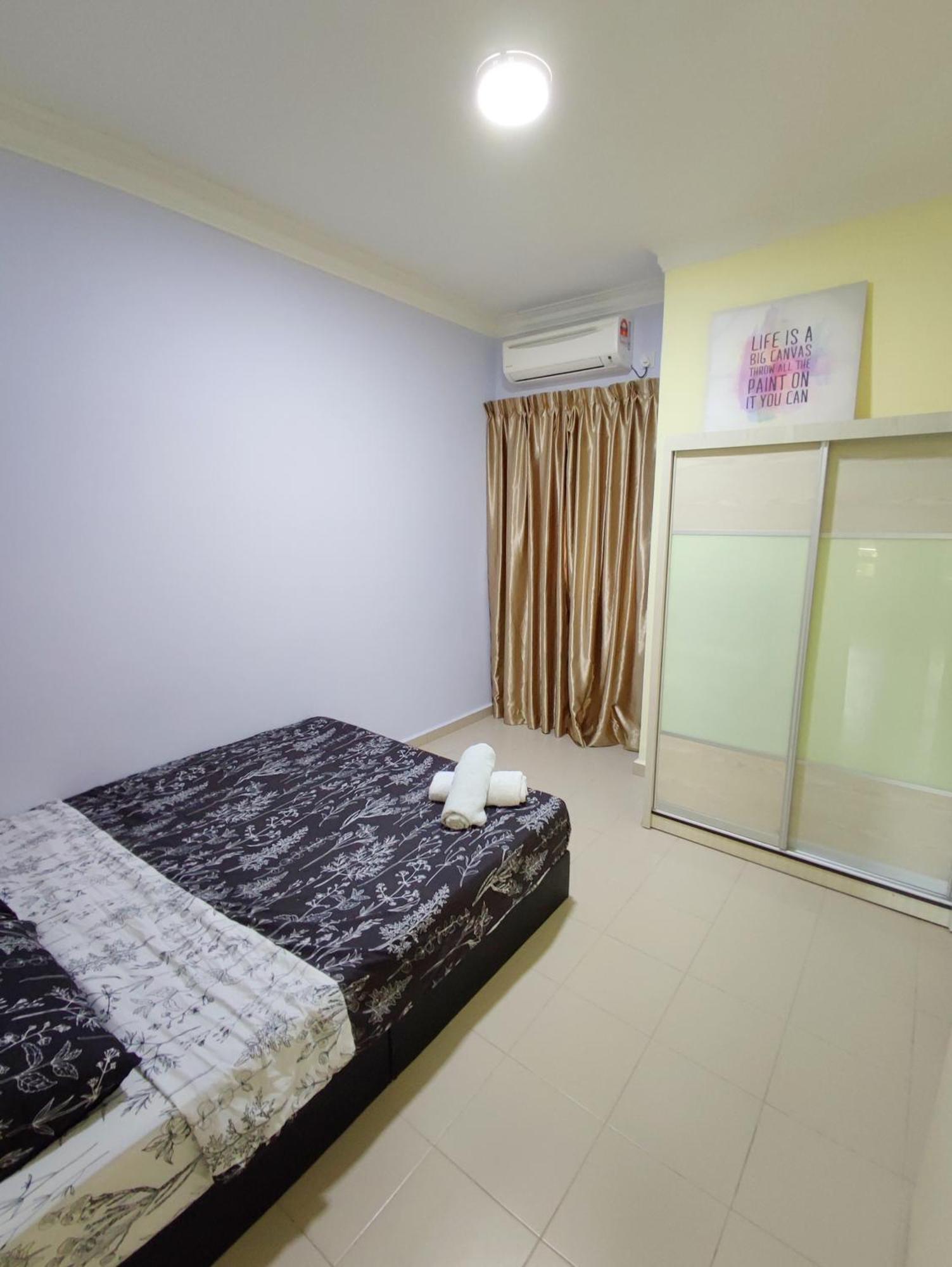 Jojo Homestay Tiara Residence Desaru Eksteriør billede